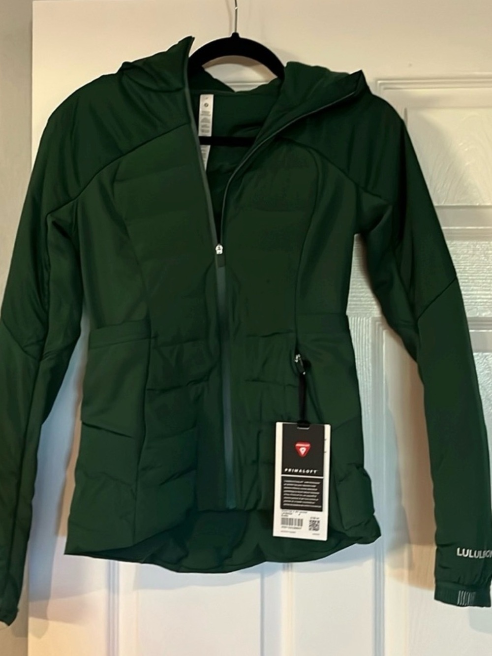 lululemon athletica Women's Forest Green Hooded Puffer Jacket